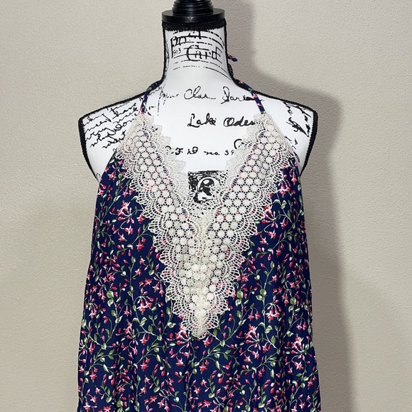 Sea Angel Maternity - Picture 2 of 7